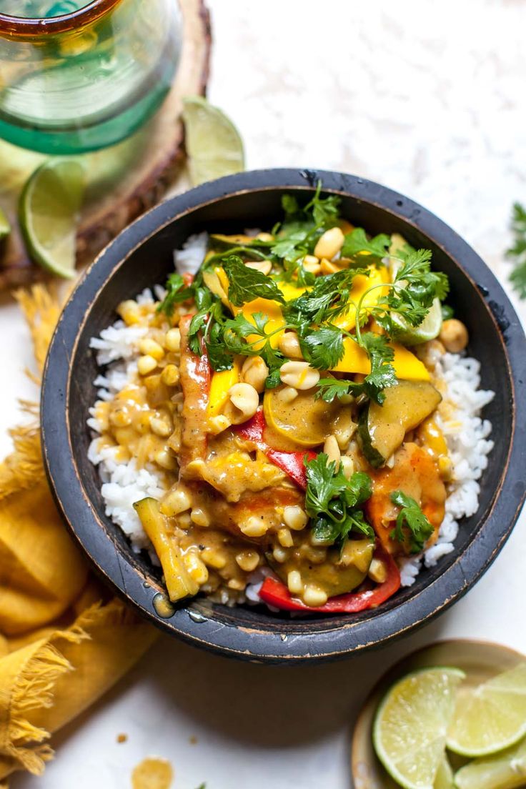 Delícias Indianas: Como Fazer um Curry Vegano com Legumes da Estação