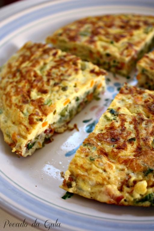 omelete de Forno com Queijo e Legumes